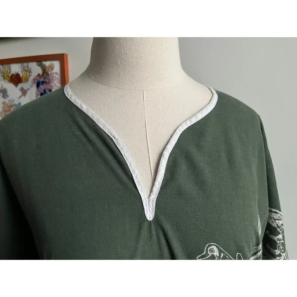 Vintage 90s Bell Sleeve Tunic | Ile Aux Fleurs Map Print | Flared Sleeves | M–XL - Picture 4 of 9